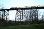 MNCW 4900 on Moodna viaduct